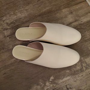 Nisolo Lima Slip-on Bone white